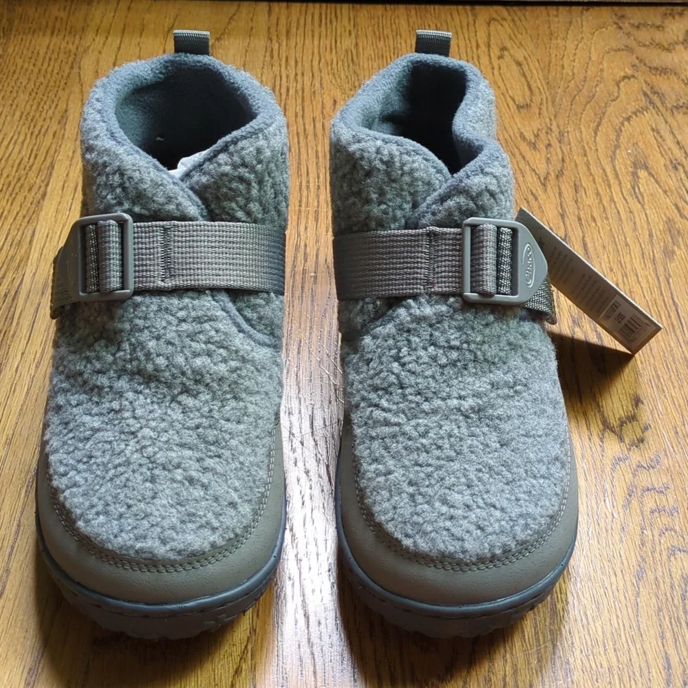 NIB Chaco Ramble Fluff Bootie Light Grey Color Kids Size 5